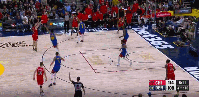 火力凶猛！基迪连续命中三分 公牛将分差拉开到两位数打停掘金